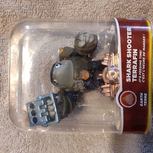 Shark shooter terrafin